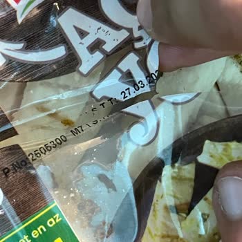 Migros Şubesinde Lezita Tavuk Göğsünde Küflü Ürün Sorunu