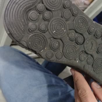 Skechers Gowalk Slip-ins, desgaste rápido de suela y garantía rechazada