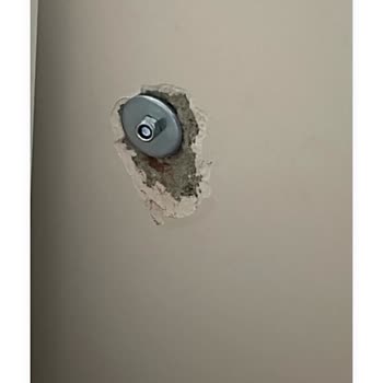 Arçelik Montajı Sonrası Dış Cephe Hasarı Ve Cevapsız Servis