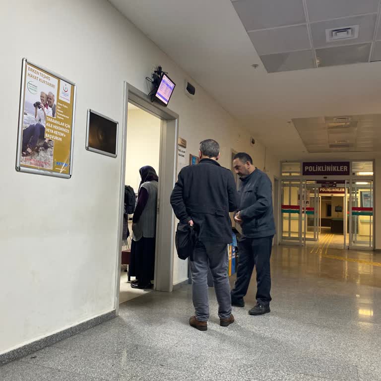 Acil Serviste Tek Doktor Nedeniyle Uzun Bekleme Süresi Ve Personel Davranışları