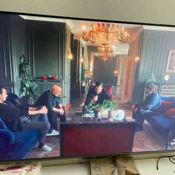 Toshiba Televizyonda Sürekli Parlama Ve Sinyal Yok Uyarısı İade Talebi