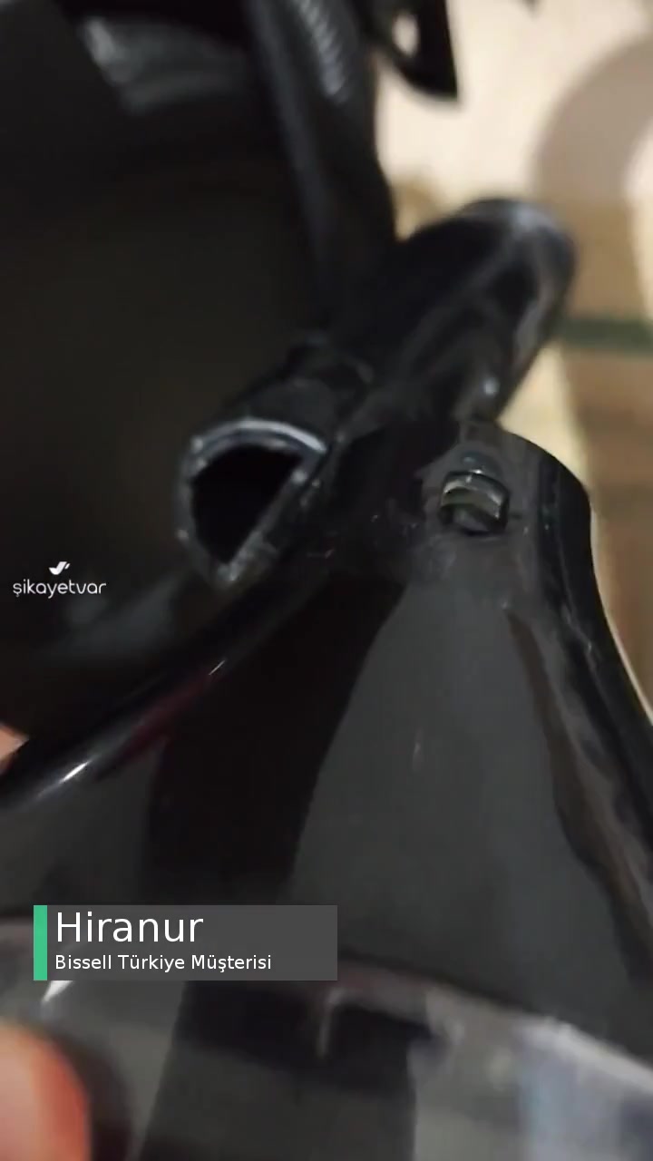 Bissell Halı Yıkama Makinesi Hüsranı! videonun kapak resmi