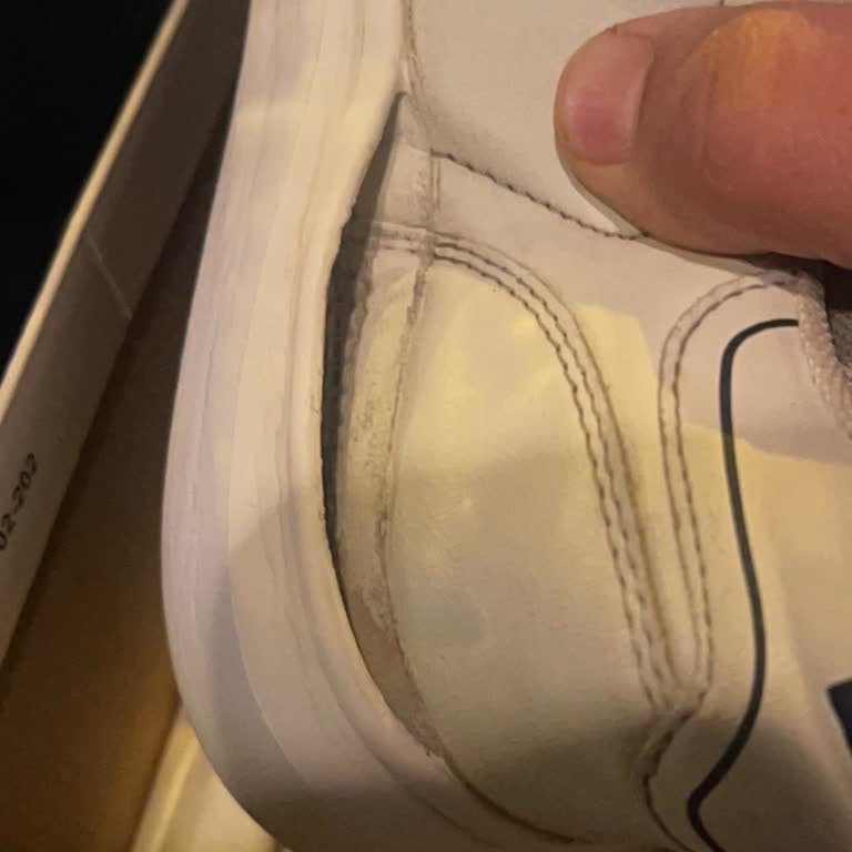 Kızıltepe FLO Mağazasında Alınan U.S. Polo Ayakkabısının Arka Tabanı Açıldı; Değişim Talebi