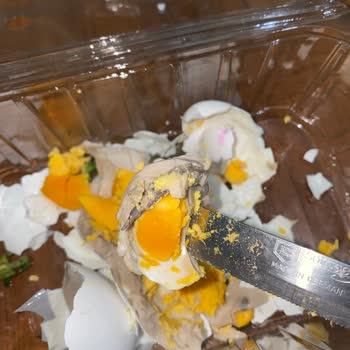 Yumurtanın İçinde Yabancı Cisim Bulunması Ve Hijyen Endişesi