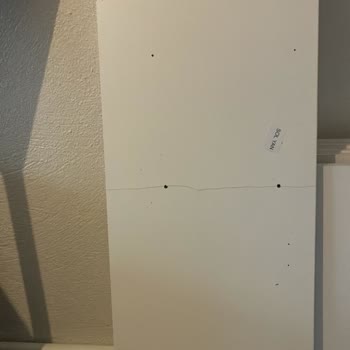 Kırık Dolap Teslim Alınmıyor Ve Sağlık Durumu Gözardı Ediliyor