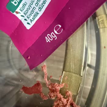 Wefood Krakerinde İplik Parçası Bulunması Gıda Güvenliğini Sarsıyor