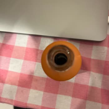 Glow Energy Gece Serumu Şişe Boyasından Kaynaklı Kontaminasyon Ve Müşteri Hizmetleri İletişim Sorunu