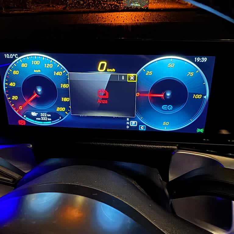 Mercedes Benz EQB 250 Tekrarlayan İzolasyon Hatası Ve Uzun Servis Sürecinde İkame Araç Sağlanmaması