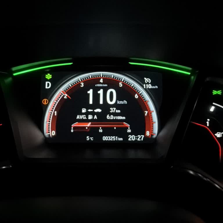 Garajda Saklanan Honda Civic’te Sinyal Ampullerinin Su Alması Garanti Kapsamına Alınmadı