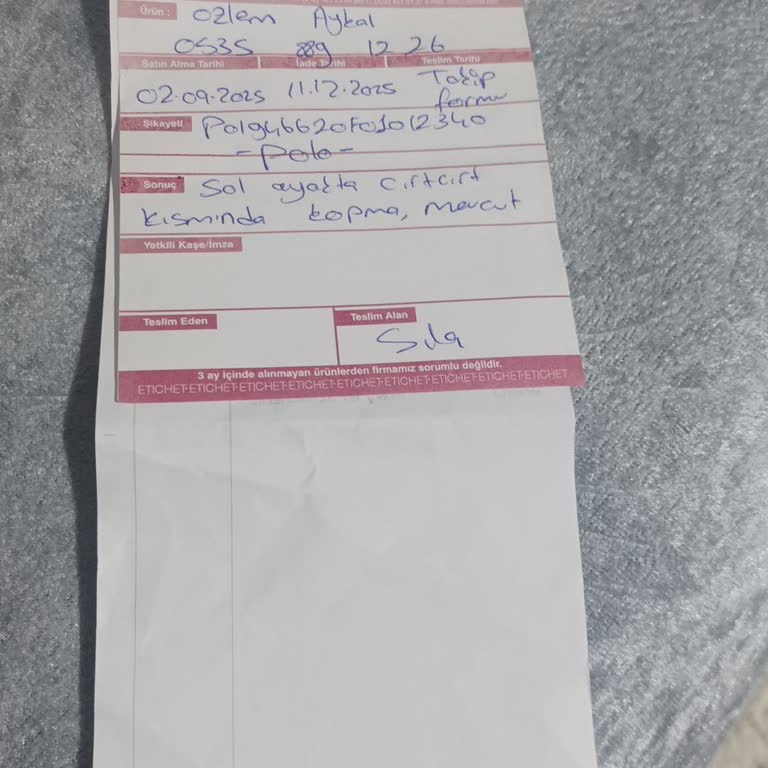 Polo Çocuk Ayakkabısındaki Cırt Cırt Kırılması Ve Mağaza Reddi