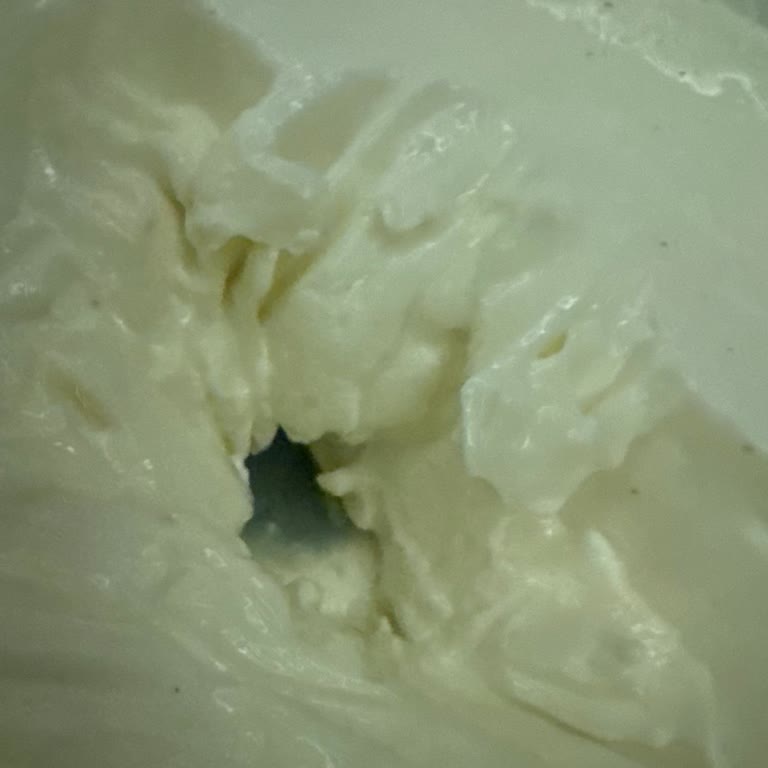 Teksüt Krem Peyniri İçinde Küf Görüldü, Hijyen Ve Sağlık Endişesi