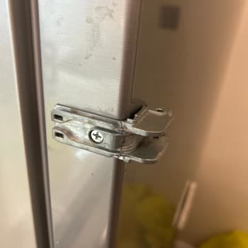 Tekrarlanan Menteşe Arızası İçin 5.000 TL Fahiş Ücret