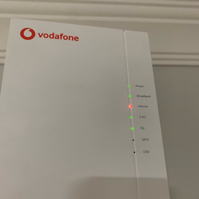 Uşak’ta Vodafone Net Modem Kırmızı Işık Sorunu 5 Gün Süreyle Tekrarlandı