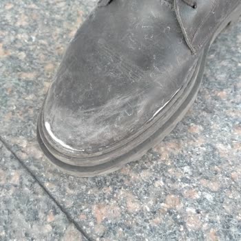 Kayseri Meysu Outlet Mağazasında Su Geçiren Bot Şikayeti