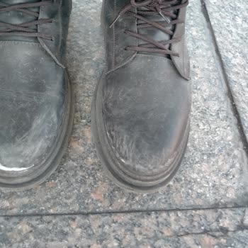 Kayseri Meysu Outlet Mağazasında Su Geçiren Bot Şikayeti