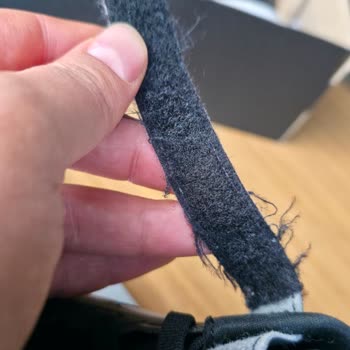 In Street Adidas Spor Ayakkabısında Erken Deformasyon Ve Taban Ayrılması