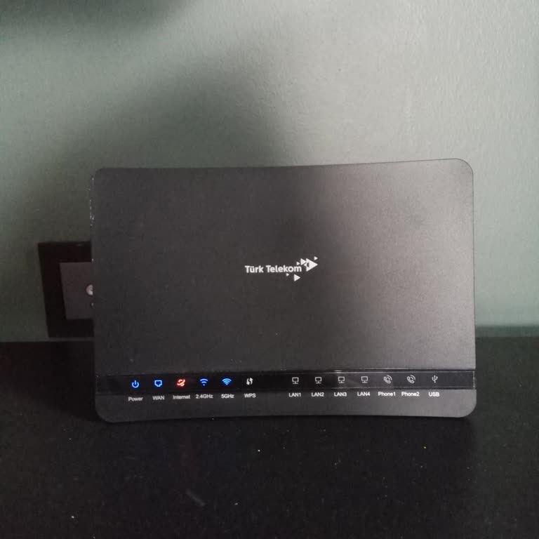 Sürekli İnternet Kesintisi Ve Yanıtsız Müşteri Hizmetleri