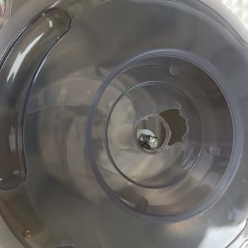 Eksik Ve Kırık Ürün Gönderimi, Satıcıdan Cevap Ve İade Bekliyorum