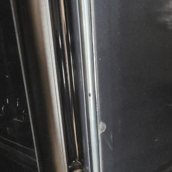 Siemens Ankastre Fırınında Emaye Dökülmesi Ve Garanti Reddi