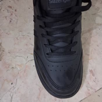 Sıkı Ayakkabı Parmakları Sıkıp Ağrıya Sebep Oldu, Büyüğüyle Değişim İstiyorum