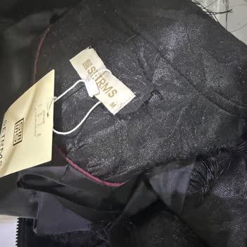 Alarmlı Ürün Ve Yanlış Beden Gönderimi, İlgisiz Müşteri Hizmetleri