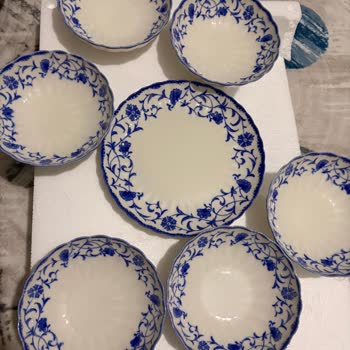 Kaselerin Rengi Görsellerdeki Gibi Canlı Değil, Değişim Reddi