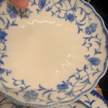 Kaselerin Rengi Görsellerdeki Gibi Canlı Değil, Değişim Reddi