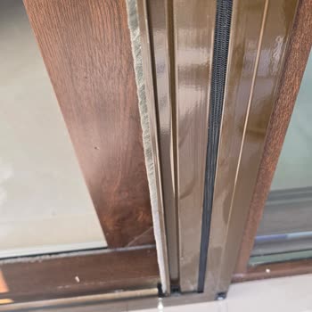 Renktemizlik.com.tr Yüzeysel Yapılmış Olması Beni Ciddi Anlamda Hayal Kırıklığına Uğrattı