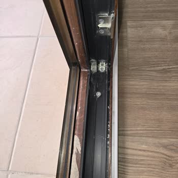 Renktemizlik.com.tr Yüzeysel Yapılmış Olması Beni Ciddi Anlamda Hayal Kırıklığına Uğrattı