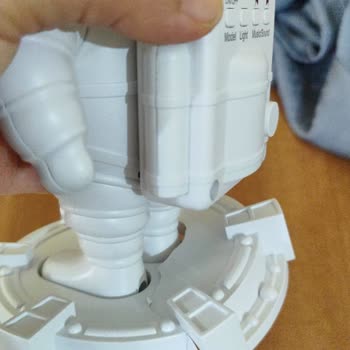 Kırık Hoparlör Teslim Edildi, İade Reddi Ve Ücret İadesi Talebi