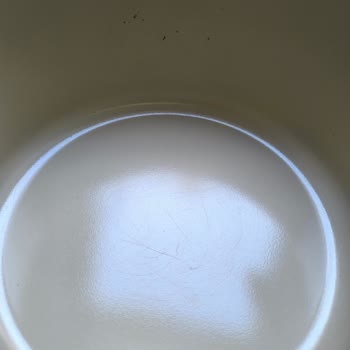 Neoflam Tencere Takımında Hızlı Çizik Ve Kapağında Çatlak