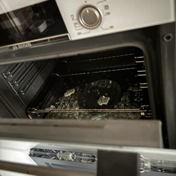 Bosch Fırının Camı Patladı, Garanti Kapsamında Ücretsiz Değişim Talebi