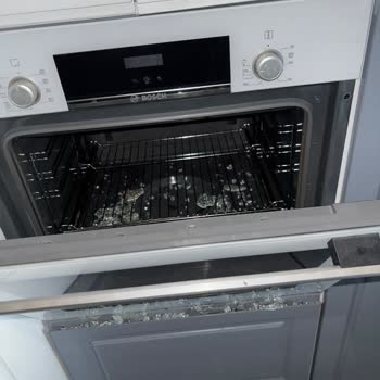Bosch Fırının Camı Patladı, Garanti Kapsamında Ücretsiz Değişim Talebi