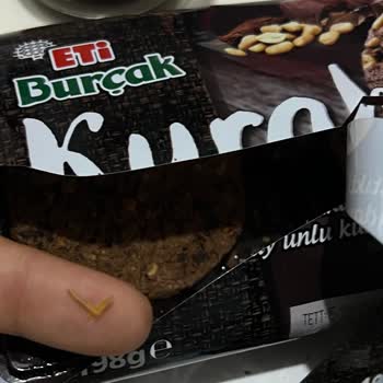Eti Burçak Kurabiyesinde Buğday Sapı Bulundu, Şikayetime Cevap Gelmedi