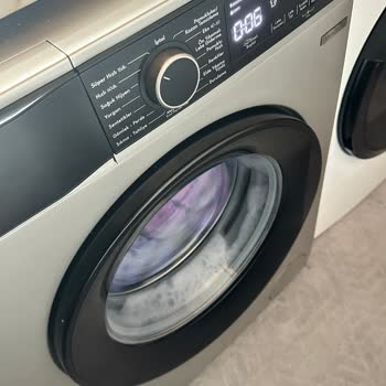 Vestel Çamaşır Makinesi Çamaşırları Islak Bırakıyor Ve Kapakta Köpük Kalıyor