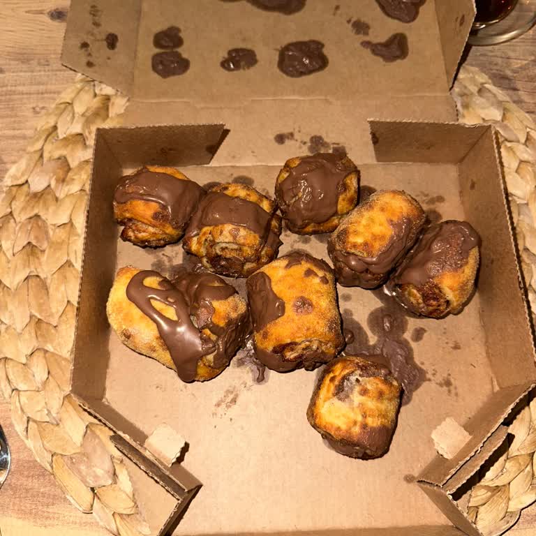 Domino’s Görükle Şubesinden Çiğ Cinnamon Roll Teslimatı Mide Yanmasına Neden Oldu