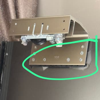 Enza Home Masko Yatak Odası Dolabının Sürgülü Kapak Arızası Ve Ücretsiz Değişim Talebi