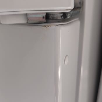 Vestel Fırın Kapısının Kapanmaması Ve Buzdolabı Kapısındaki Paslanma Servis Yetersizliğiyle Büyüyor