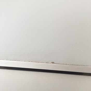 Açılır Masamın Deforme Parçası Kullanıcı Hatası Sayıldı, Yüksek Ücret Talebi