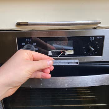 Teka HK 700 Ankastre Fırının Saat Ve Tuş Takımı Arızası, Yedek Parça Talebi