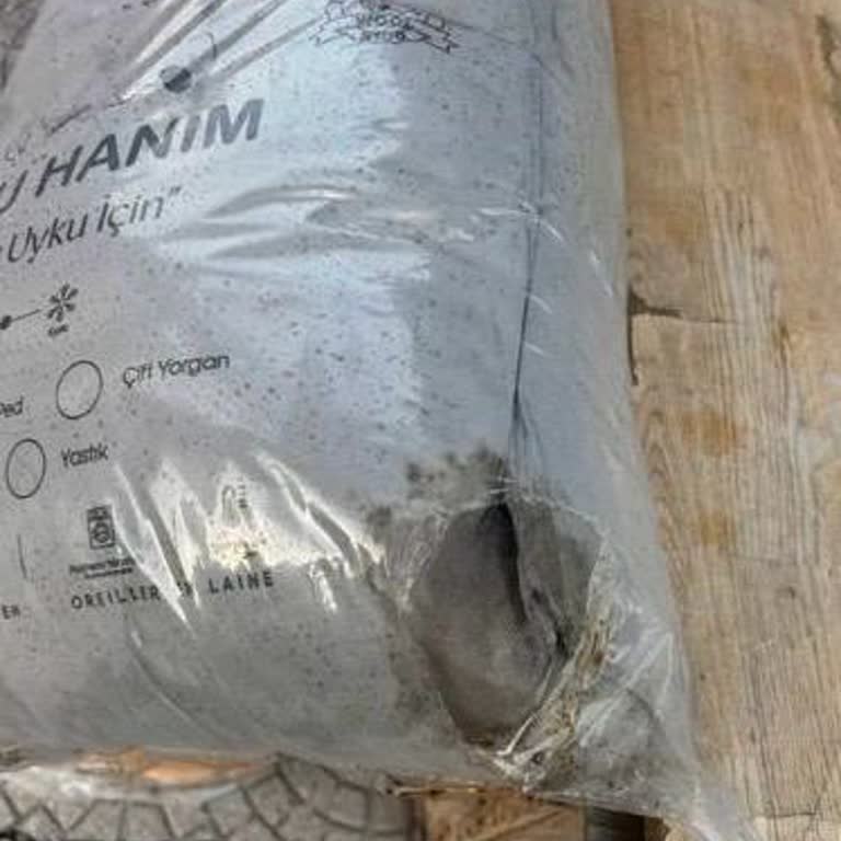 Hasarlı Yorgan Ve Kargo Paketi Teslimiyle Mağduriyet