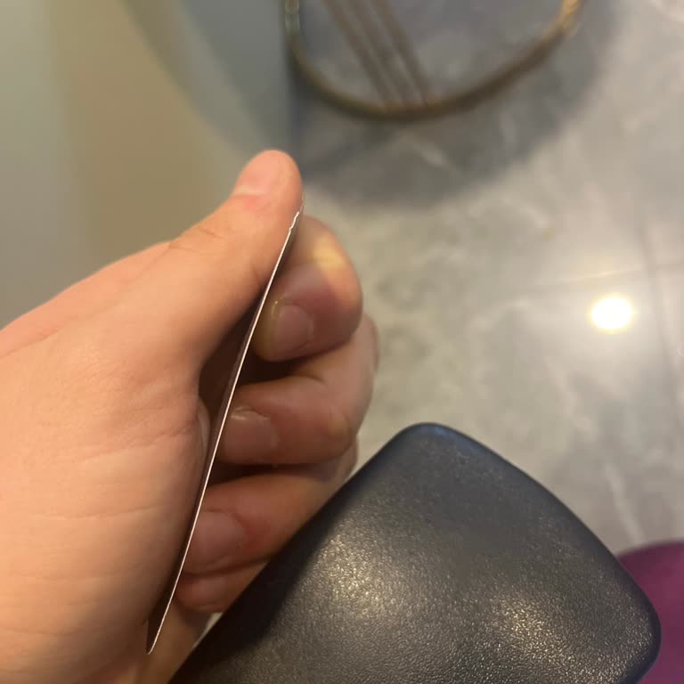 Hira Ajans Matbaa Ödeme Yaptığım 500 TL Karşılığında Kalitesiz Ve Yanıltıcı Kartvizit Teslimatı