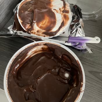 Son Tüketim Tarihi Geçmemiş Pudingde Küf Sorunu