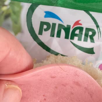 Hindi Salamında Bulunan Kıl Gıda Güvenliğini Sarsıyor