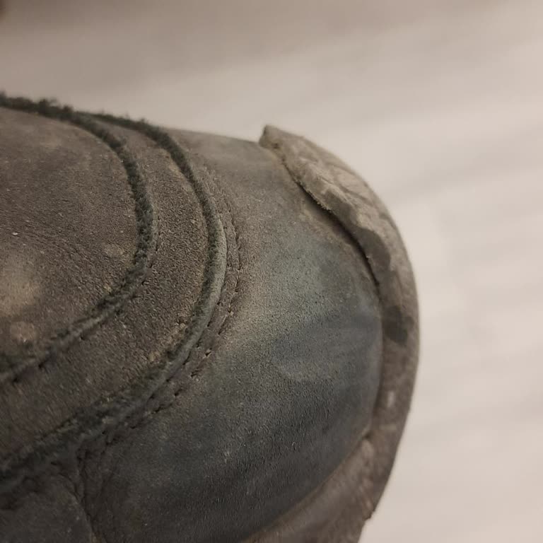 Greyder Botunda Sürekli Açılma Sorunu Ve Değişim Talebi