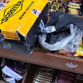 Kutusu Çöpten Çıktı Bağcıkları Bozuk Ve İade Süreci Aylarca Sürüyor