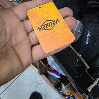 Kutusu Çöpten Çıktı Bağcıkları Bozuk Ve İade Süreci Aylarca Sürüyor