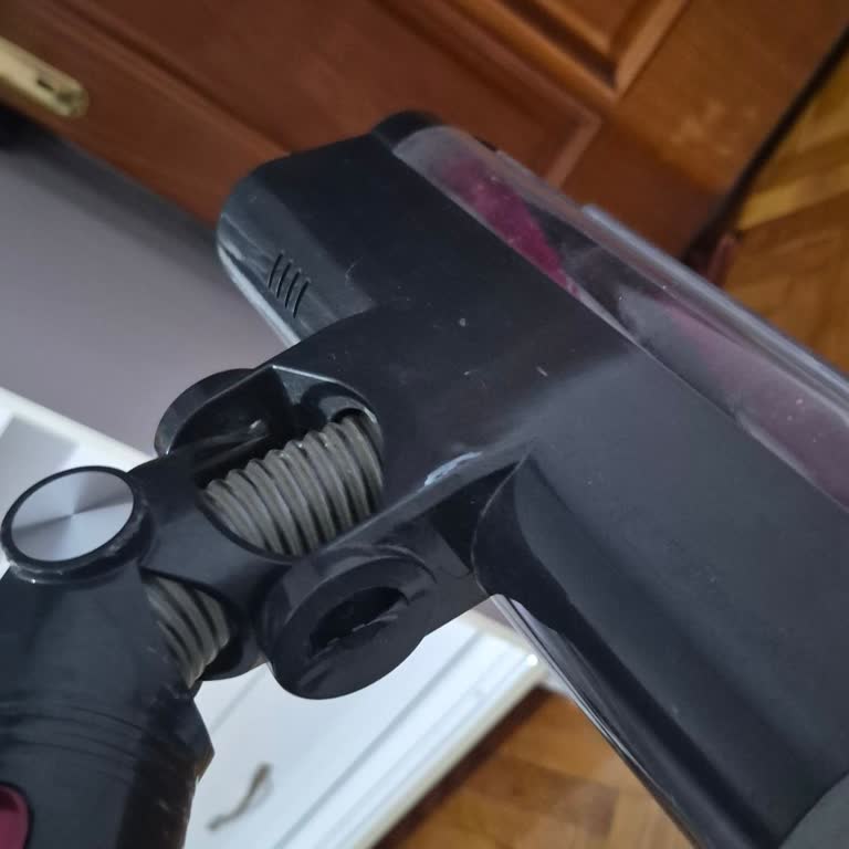 Onvo Dik Süpürge Tekerlekleri Bir Hafta İçinde Kırıldı Ve Garanti Talebi