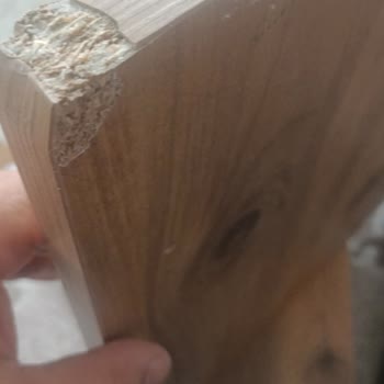 Tekirdağ Çorlu Evidea Mağazasından Aldığım Tablet Masası Kırık Geldi, Müşteri Hizmetleri Cevapsız