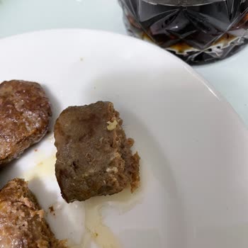 Migros Sancaktepe Yenidoğan Şubesinde Köfte İçinde Kıl Bulunması Hijyen Endişesi